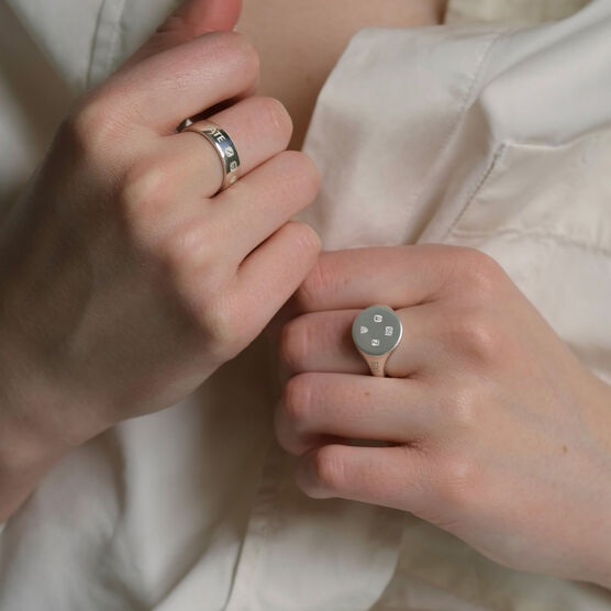 Tate silver signet ring